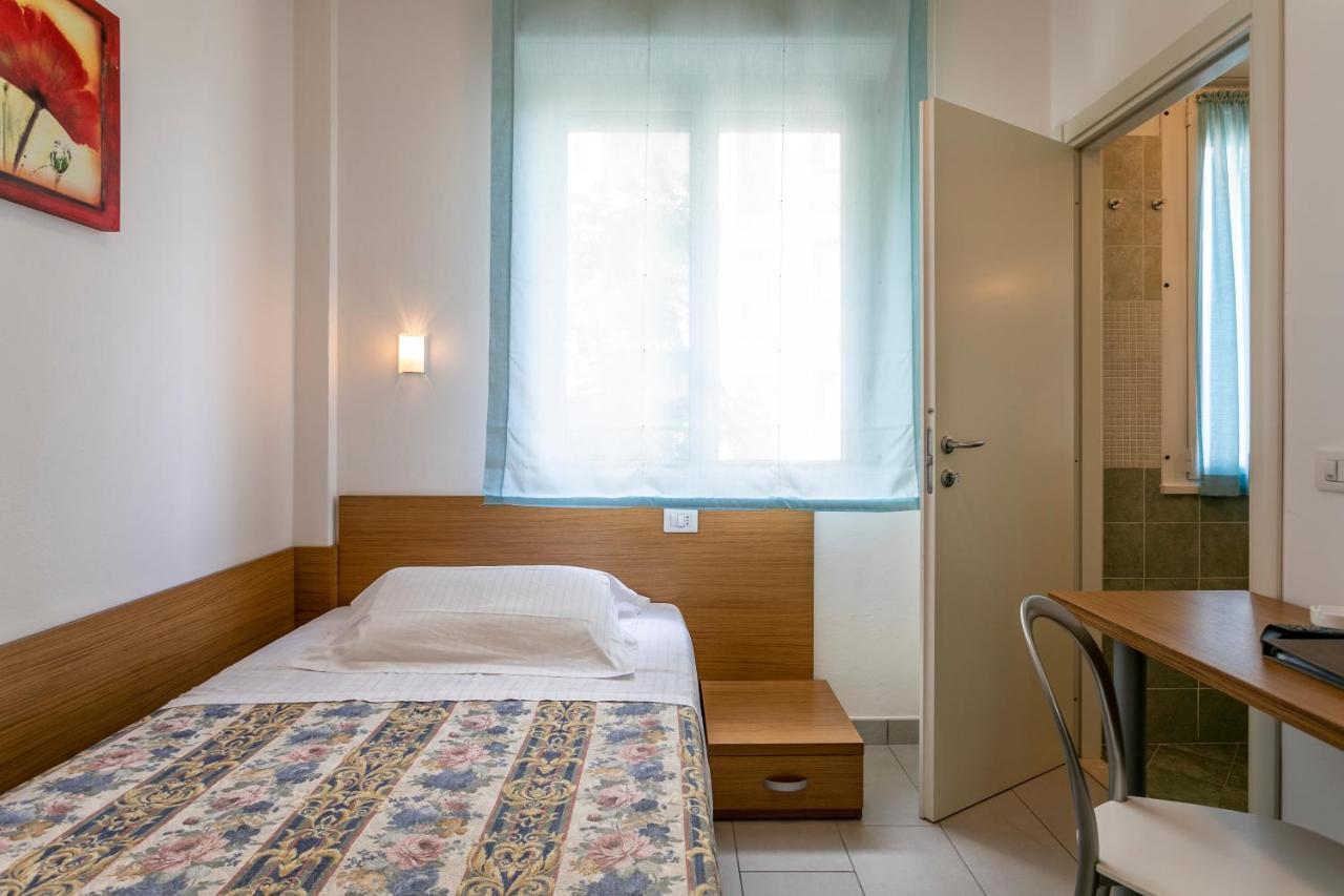 Hotel Baya - In Centro, Sul Mare Milano Marittima Esterno foto