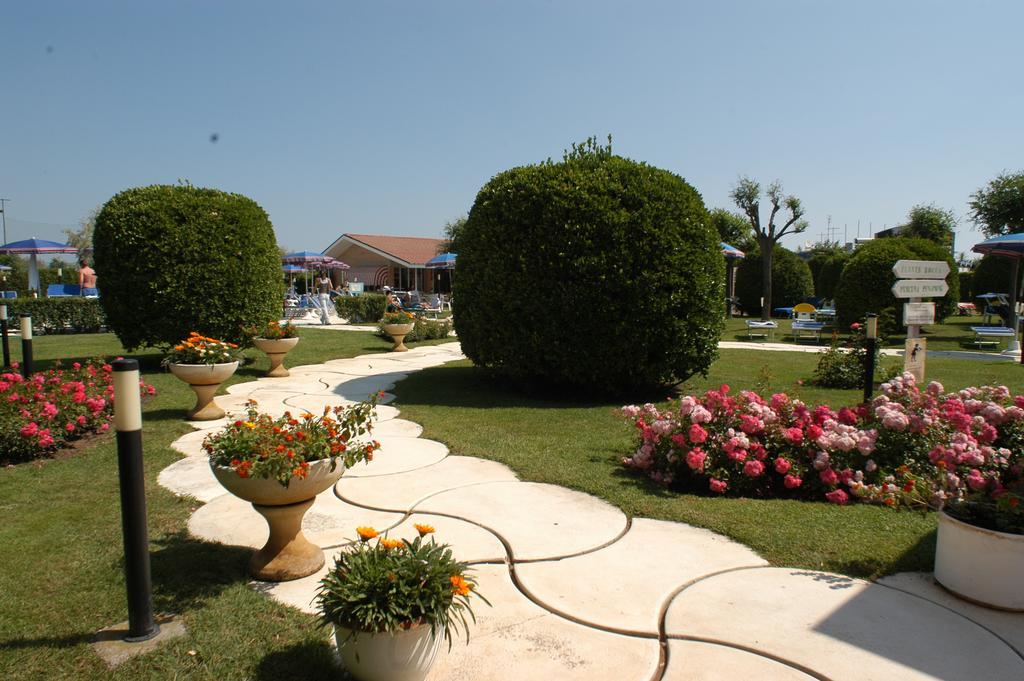 Hotel Baya - In Centro, Sul Mare Milano Marittima Esterno foto